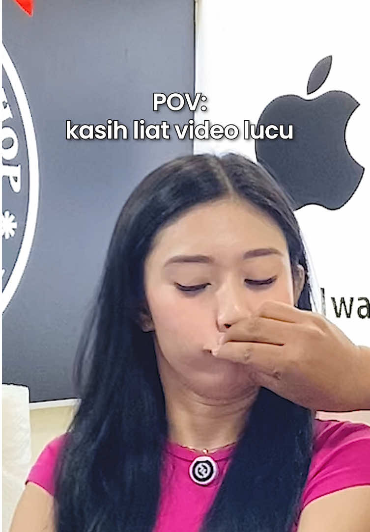 Pura pura belum liat aja #meyshairaa #tetehbowlehhh #tetehboleh #mobilephoneshop 