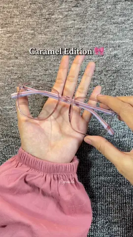 Bagus banget warnanya#kacamataprogresif #kacamatabacadanjalan #kacamataautofokus 