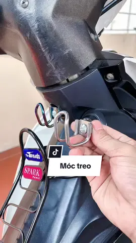 Móc treo inox xe máy. #moctreoxemay #moctreodoxemay 