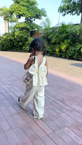 #setelananak #ootdanak #outfitanakcewek #inspirasioutfit 