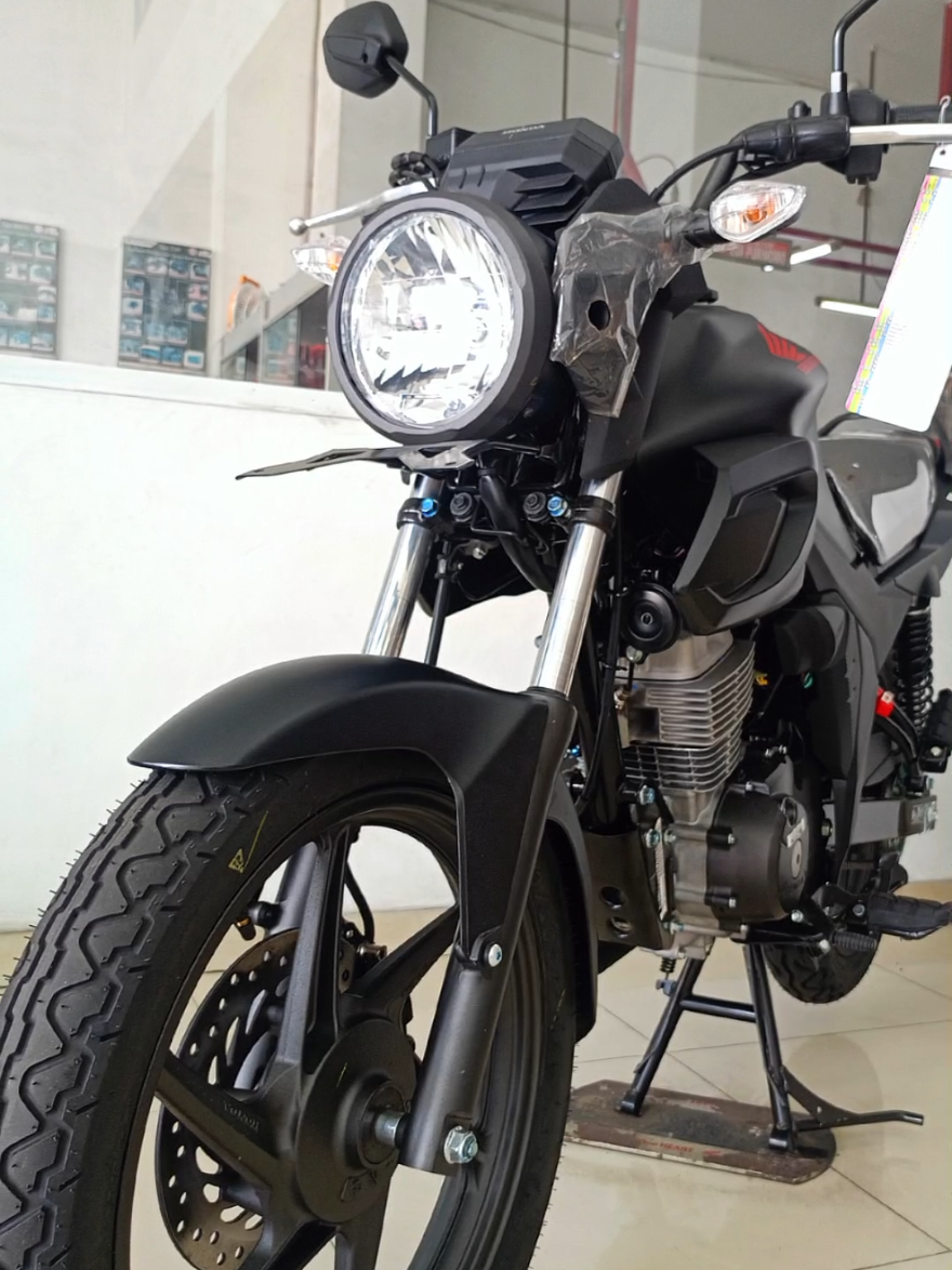 NEW CB 150 VERZA BLACK MATTE  ✅ Cash  ✅ Kredit Dp Mulai 2 Jutaan ✅ Angsuran Terjangkau 📝 Persyaratan Mudah Kirim Foto KTP & KK ( Proses dari rumah ) ➡️ Bisa Tukar Tambah Motor Lama ( All Merk ) Hubungi :  Badra Honda 085752352724 #HondaBanyumas #HondaPurwokerto #KompoMotorSokaraja #NewVerza2025 #KreditHonda