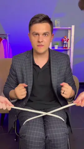 #bestmagictricks #foryoupage #amzing #magictricks #viral?videotiktok😇😇 