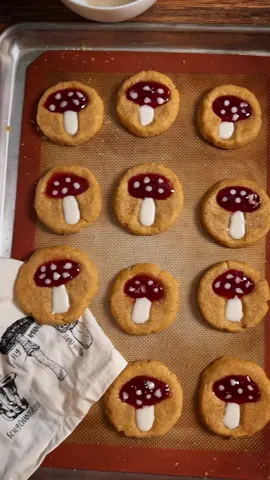 It’s nearly fall fungi season! 🍄 Why not celebrate with some toadstool thumbprint cookies, right?! (Cookies are the best way to celebrate any ocassion, imo.) I’m already dreaming up some pumpkin ones! 🎃  I had great luck last year with finding about 20 pounds of hen of the woods (maitake,) in our own front yard, and then finding a bunch of turkey tail in the woods. Two powerhouse fungi 💪 I can’t wait to go out this fall again and see what nature provides! Until then, I might just whip up another batch of these because they’re really SO good. Here’s the recipe 👇 Toadstool thumbprint cookies (Makes about 2 dozen) 1 cup butter, softened (226g) ⅓ cup sugar (70g) ⅓ cup light brown sugar, tightly packed (70g) 2 large egg yolks 1 teaspoon vanilla extract ½ teaspoon almond extract 2 cups all purpose flour (240g) 2 teaspooons cornstarch ½ teaspoon salt ½ cup sugar (for rolling) ½ cup strawberry or other red jam/preserves (105g) Icing: ½ cup confectioners sugar 1 ½ tablespoons milk ½ teaspoon vanilla Start by creaming together the butter and sugars in a large bowl, either with a stand mixer or hand mixer, until light and fluffy. Add in vanilla and almond extracts, as well as the egg yolks, and mix well. Add in dry ingredients and mix together slowly. The mixture will seem a bit dry and crumbly, but this is normal. Make sure to scrape the sides of the bowl down well, and feel free to use your hands to finish incorporating all the ingredients. Using a cookie scoop or simply your hands, grab about a tablespoon of dough and roll it into a ball. Roll the ball in sugar, and then place on lined baking sheet. Flatten a bit with the bottom of a clean glass. Using your fingers, indent to make little mushrooms. Play around a bit to get it right, if necessary. Chill in the freezer (or outside) for half an hour. While cookies are chilling, preheat oven to 375 F (190 C.) Cont. in comments…