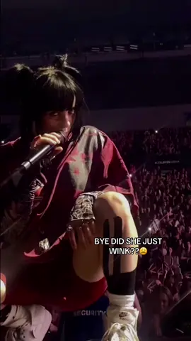 she knows what she’s doing✋🤭 #billieeilish #fyp #billieeilishfan #viral #billieeilishedits 