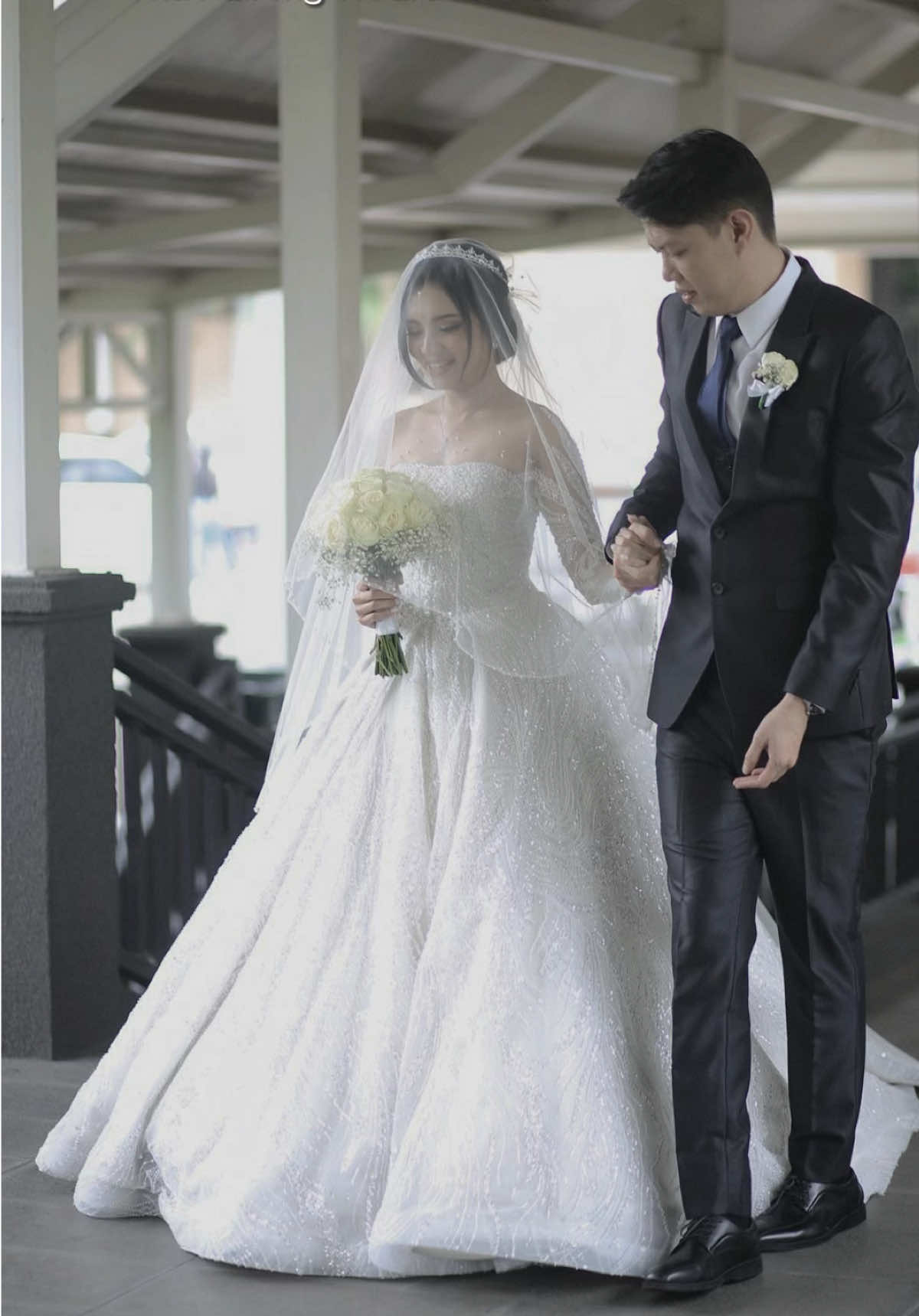 ❤️ #weddingday #blessed #marriedcouple 