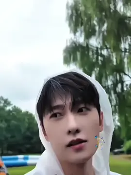 dimana letak 34 thn nya  #yangyang杨洋 #yangyangbirthday