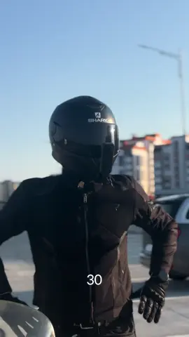 Жду в своем тгк:frey_rider #motorcycle #мотоблогер #biketok #bikerboy #глобальныерекомендации #мотоциклы #honda #лида 