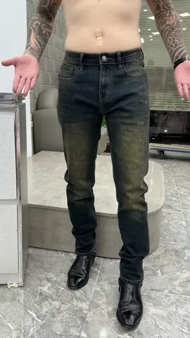 Ăng giơ nét luôn. Gam màu chất thực sự . Phom slim fit nhưng ko ôm đâu . Độ hoàn thiện thiết kế hoạ tiết miễm ê