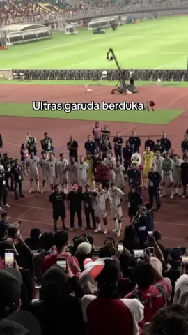 Alfatiqah 🤲 Semoga Khusnul khotimah. #beritaviral #ultrasgarudaindonesia🇮🇩 #surabaya #timnasindonesia #fyppppppppppppppppppppppp 