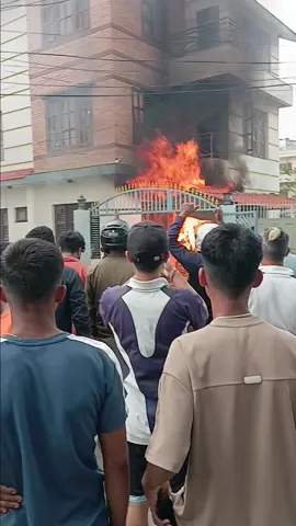 #Gen Z को समर्थन गर्नेले Yes लेख्नुहोस् Gen Z को समर्थन नगर्नेले No लेख्नुहोस्   तपाइ कुन मा पर्नु भो त  gokul baskota ko ghar mai aago lagako xa 