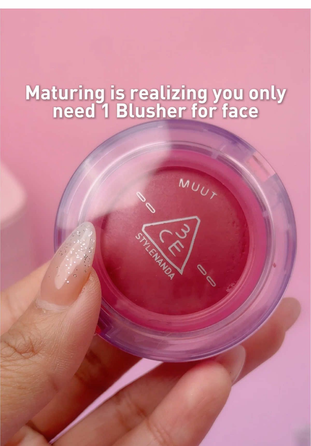 Maturing is realizing one blush is enough… but guess I’m happily “immature” 🥰💕 With the NEW 3CE Bouncy Blur Blush, every shade is a new obsession ✨🎨 ☁️Soft Bouncy Balm Texture: light-as-air, zero powdery ☁️ Blends Seamlessly: even buildable colors melt into skin, impossible-to-mess-up ☁️Multi-use on Eye and Cheek: soft blur finish, easy natural coloring #3CESG #3CESINGAPORE  #3CEBOUNCYBLURBLUSH
