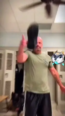 Funny animals 😂😂  #pet #cat #dog #cute #animals #foryou #typ