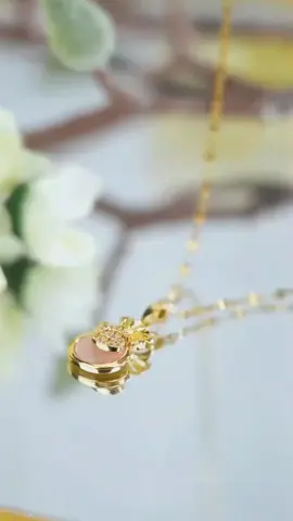 vòng cổ nữ đẹp sang trọng tinh tế #vongconu  #vongconudep #sale99 #cuocduanhasanhtao #chiendichnhasangtao @Nguyễn Hải Store @Nguyễn Hải Store @Nguyễn Hải Store 