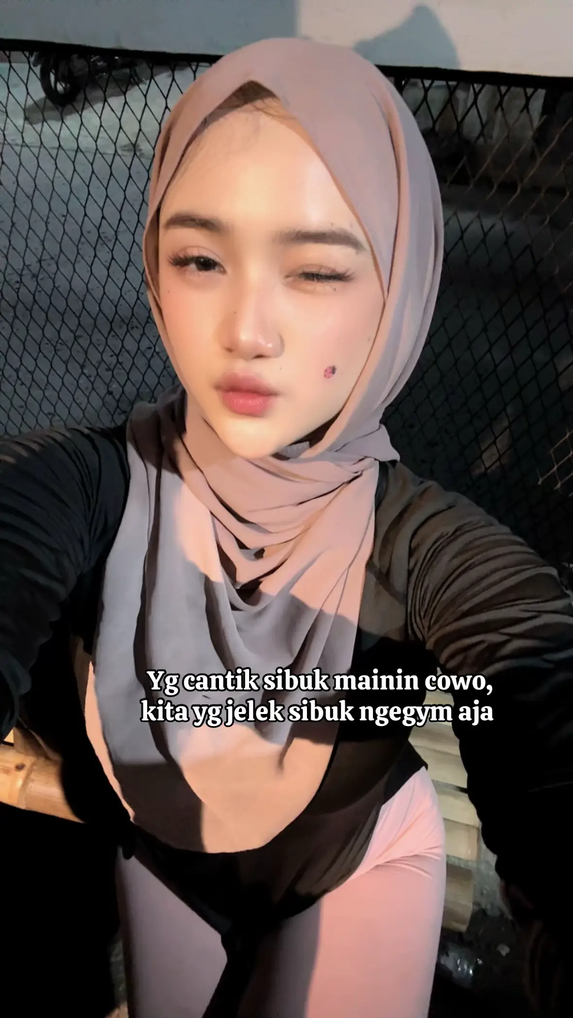 hari hari ngegym