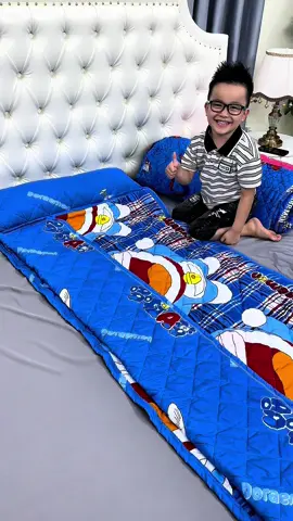 Túi ngủ 3 trong 1 cho bé mang đi học tiện lợi Set bao gồm 1 gối đầu kèm lõi 1 chăn và 1 nệm được thiết kế may liền gọn gàng Sản phẩm có kích thước 80x150cm Các mẹ nhanh tay săn ngay cho bé ạ #t_tbedding #viral #nhacuadoisong #xuhuong #tuinguchobe 