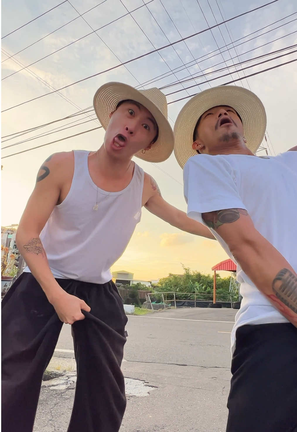 聽說這首最近很紅😎 #fyp #tiktok #dance #伯虎說 #loopk87 