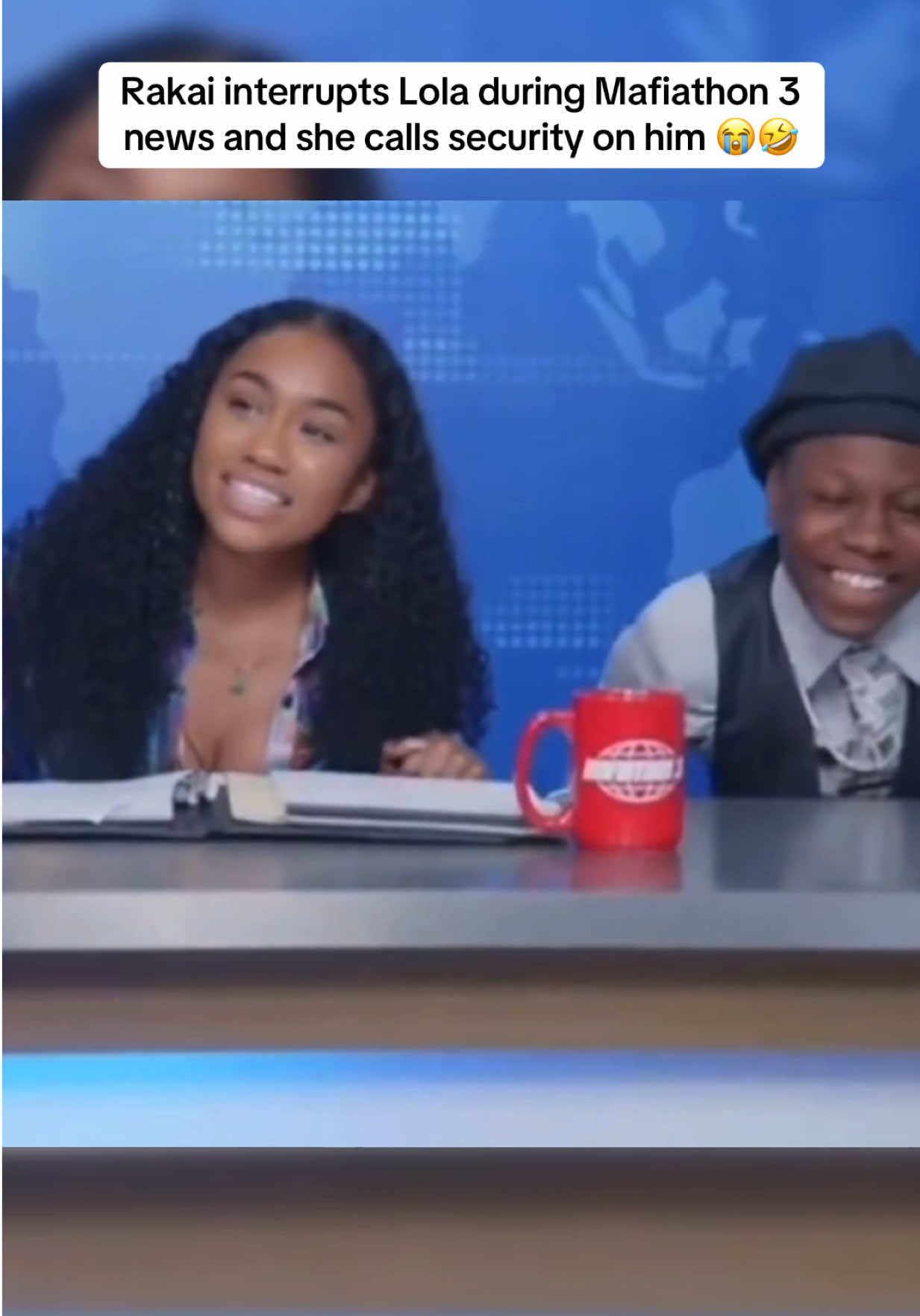 Rakai interrupts Lola during Mafiathon 3 news and she calls security on him 😭🤣#kaicenat#amp#streamer#clips#fyp 