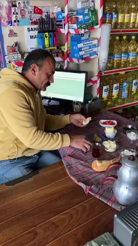 Şahiner Markette Kahvaltı 