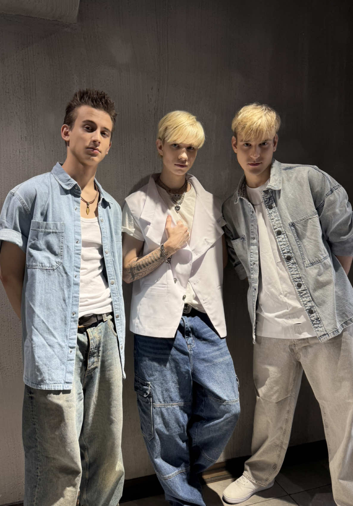 Замахнулись на Сергея Лазарева . Как вам ? #KRBAND #КЕЙАРБЭНД #сергейлазарев 