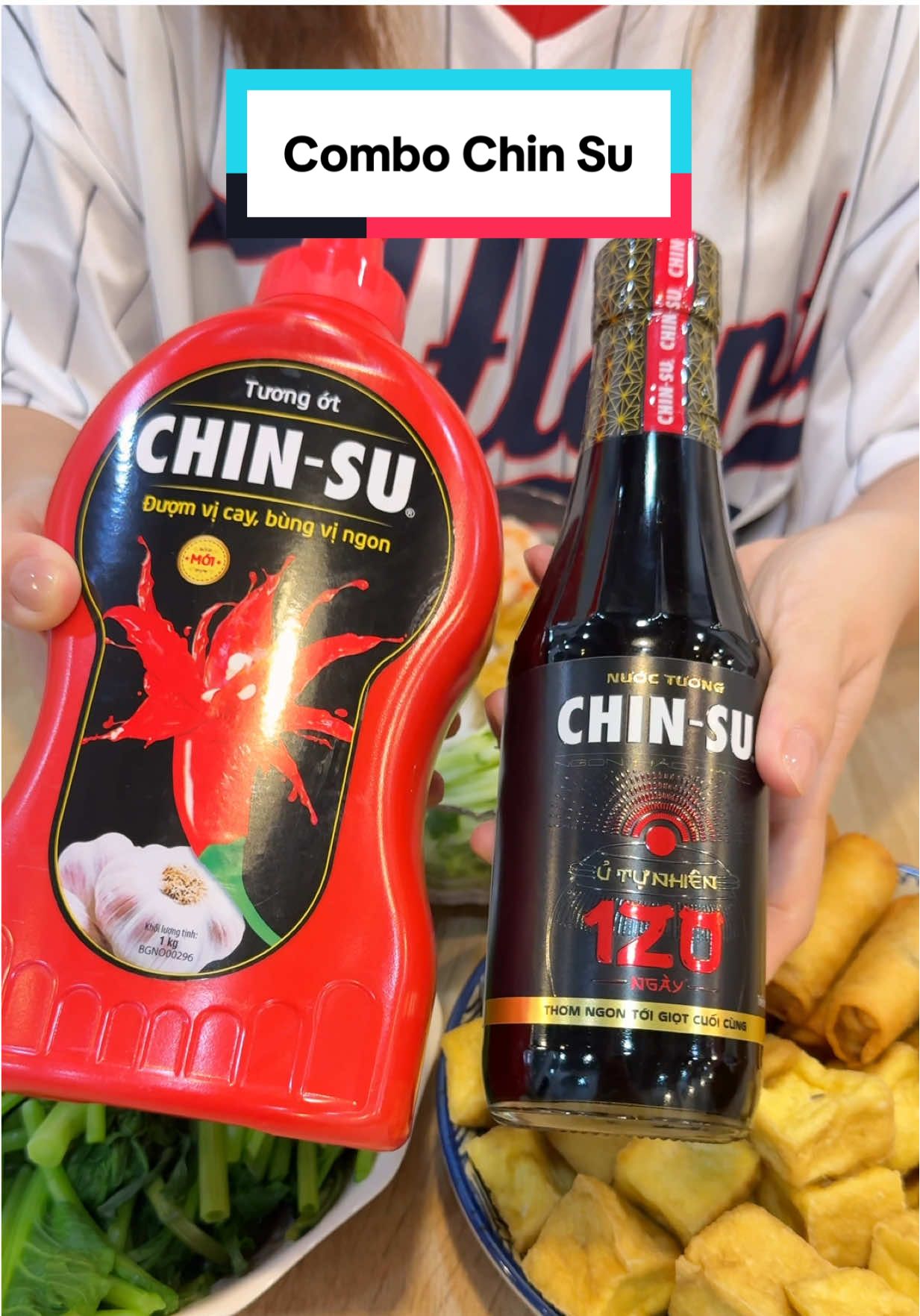 Combo nước tương ủ tự nhiên kèm tương ớt Chin Su đang ưu đãi ngập tràn lại thêm quà tặng #chinsu #nuoctuong120ngay #tuongot #nuoctuongtoiot #satetom 