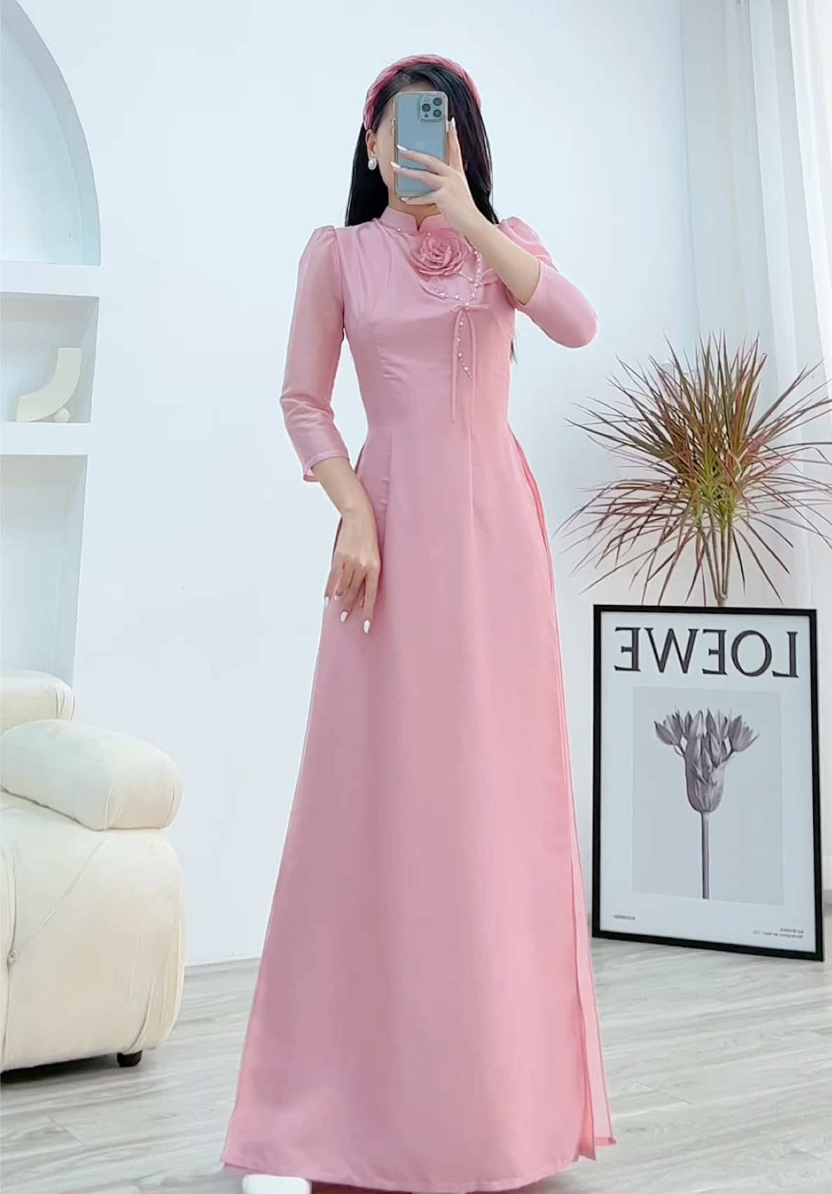 K chỉ 1 màu mà hẳn 3 màu xuất sắc luôn #20thang10 #20thang11 #aodaitheu #aodai4ta #aodaihoanhi #aodaigiaovien #giaovien #aodaitruyenthong #aodaiquynhnguyen #kiyeu #khaigiang #aodaithietke 