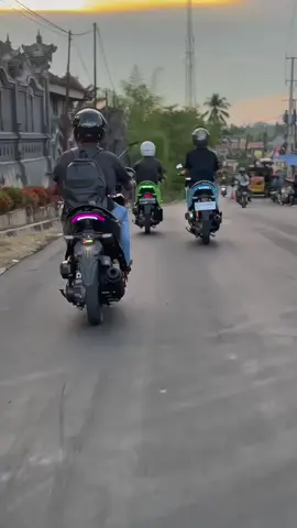 Di atas matahari Di bawah pelangi🌈😝#vario150modifikasi #fyppppppppppppppppppppppp #ktstyle 