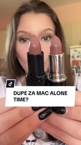 @maccosmetics alone time VS @KIKO Milano smart lipstick 433 - dupes?  Kiko Milano je za nijansu topliji, ali jako su slični ako neko želi baš ovu nijansu karmina 🥥 #macalonetime #kikolipstick #lipcombo #makeupdupe 