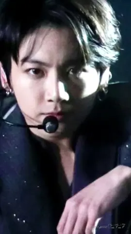 안녕하세요 한국! 𝒋𝒖𝒏𝒈𝒌𝒐𝒐𝒌 𝑺𝒆𝒓𝒊𝒐𝒖𝒔 𝒐𝒓 𝑨𝒏𝒈𝒓𝒚? ¯\_(ツ)_/¯ 𝑰 𝒕𝒉𝒊𝒏𝒌 𝒔𝒉𝒆'𝒔 𝑨𝒕𝒕𝒓𝒂𝒄𝒕𝒊𝒗𝒆!  (◡‿◡✿) #jungkook #crush #maknae #💜 