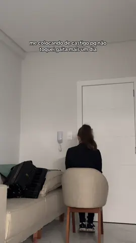 É raro mas acontece muito