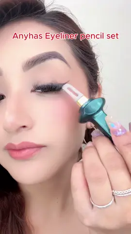 Eyeliner Made Easy – Even for Beginners✨#eyelinertutorial #easyeyeliner #beautyhacks #makeuphacks#Eyeliner 