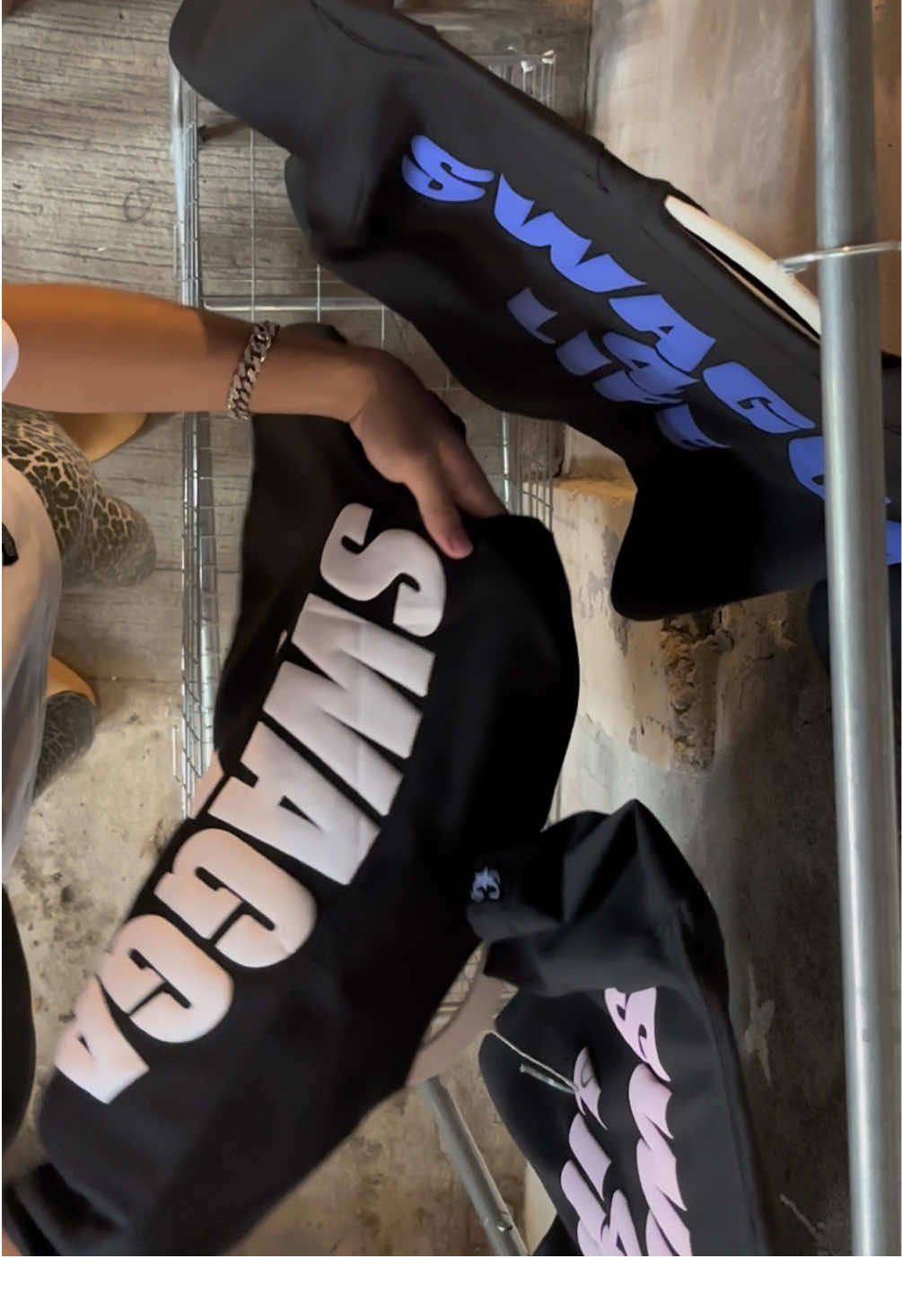 CHOOSE YOUR SWAG S-WAY! ✨ 