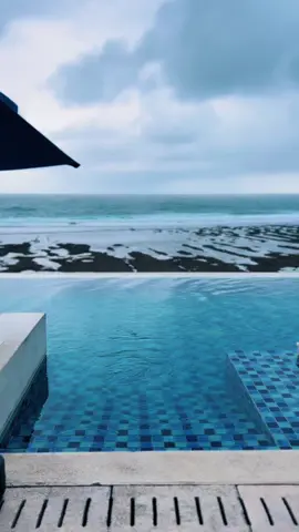 come to bali 😻 #Bali #uluwatu #whiterock 