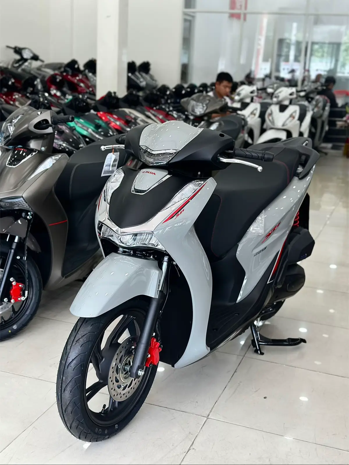 Sở hữu chỉ từ 20-25🍠, ưu đãi quà tặng lên đến 7.500.00₫ 🎁, giảm 1-3🍠 khi đặt lịch hẹn trước| ☎️LH: 0332.810.207 tư vấn ‼️#sh #sh160 #sh160i #quynhnhuxemaygiare #LearnOnTikTok 