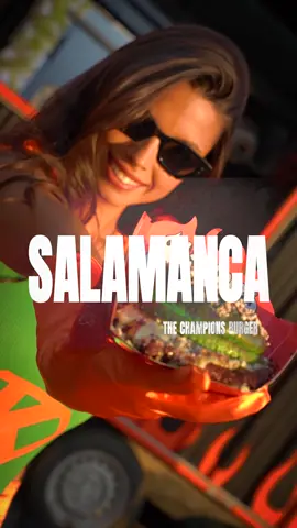 Salamanca 📍 Las mejores burgers del país están al caer ⏳ Y podrás votar tu favorita 😏 🔥🔥🔥 🗓 Del 18 al 28 de septiembre 📍Av. de la Serna, 59 (junto al Lidl de la Fontana) 🕗 L-J: 18:00 h a 00:00 h V-D: 12:00 h a 00:00 h - Apertura 18 de septiembre a las 19:00 h. 🏆 La ruta más épica te espera con: 🚚 Las burgers más top 🍺 Disfrute en cada parada ❤ En las mejores ubicaciones 🐶 Petfriendly 🤟🏻 Y mucho rollo 🎟 Entrada libre hasta completar aforo. Ven pronto y evita colas. Tu hamburguesa 1 € más barata y sin colas con @ubereats #TheChampionsBurger #TCB_SLM_v2 #evento #sobreruedas #ruta #paratiiiiii #fypviral #evento #gira #gira2025 #ruta2025 #viaje #aventura #food #Burgers #hamburguesas #burgerlover #salamanca