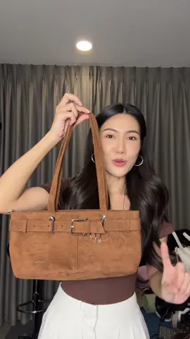 #กระเป๋า #กระเป๋าสะพายข้าง #กระเป๋าแฟชั่น #กระเป๋าผู้หญิง #cocotaya 