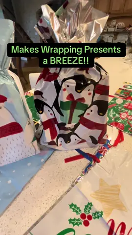 This 50 pack of Kringle Christmas bags makes wrapping so fast and easy you’ll actually have time to enjoy your family this Christmas! But hurry and grab them now because these always sell out super fast! #wrapping #wrappinggifts #wrappinghacks #busymom #busymomlife 