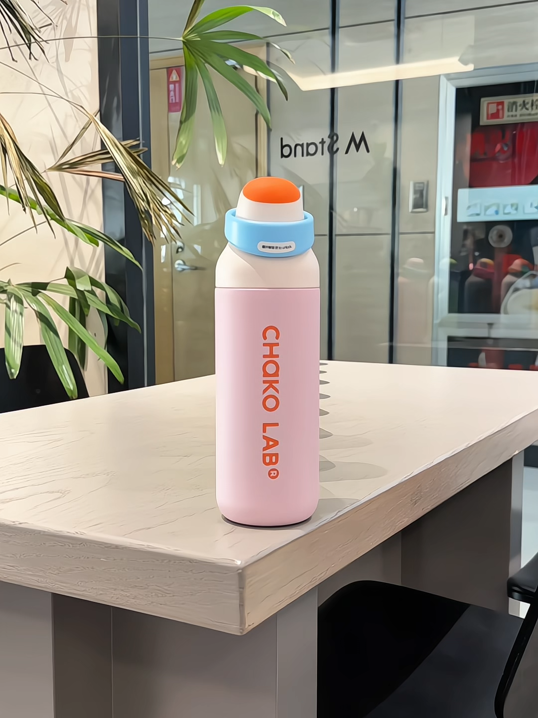 Making its dazzling debut!! Don’t miss it!! 🌟#chakolab #news