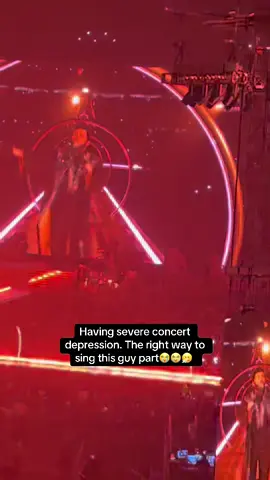 Sorry for my loud ass but I had to show yall how to sing that part also sorry for the bad quality not my phone bc I lost storage. But missing him Fr😭😭🤧 #theweeknd #afterhourstildawnstadiumtour #theweekndconcert #houstontexas @The Weeknd 