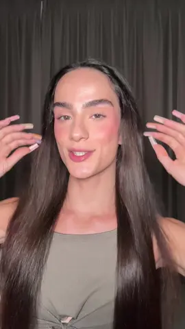 pubIi* Si quieres una semana de pelo liso y brillo al instante, tienes que usar el Sérum ‘Liso & Listo’ de @Garnier ES ✨ #Cuidadocapilar #Garnier #ElevaTuLiso #LisoKeratina #PelazoFructis