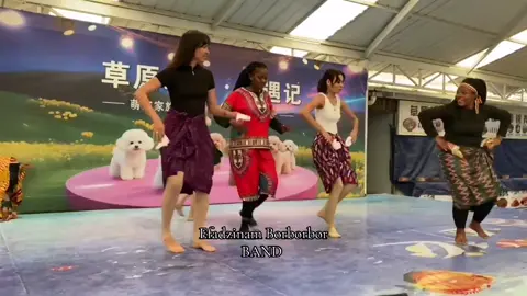 Efadzinam borborbor band in china Performance…. This is another Agbadza performance. #dance #fyp #efadzinamborborborband #foryou #chinatiktok🇨🇳 
