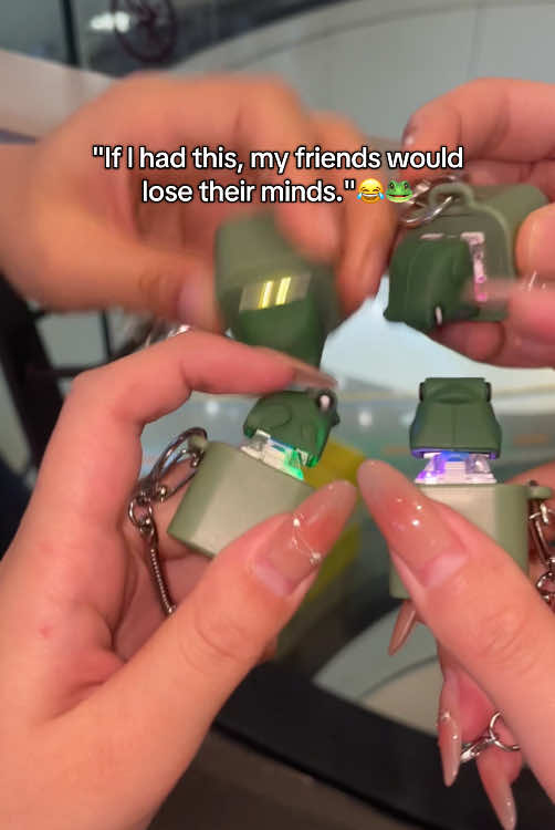 This Croaking Frog Keychain Will Be Your New Obsession 🐸#funny #frogkeychain #gift #fidgettoys #toy