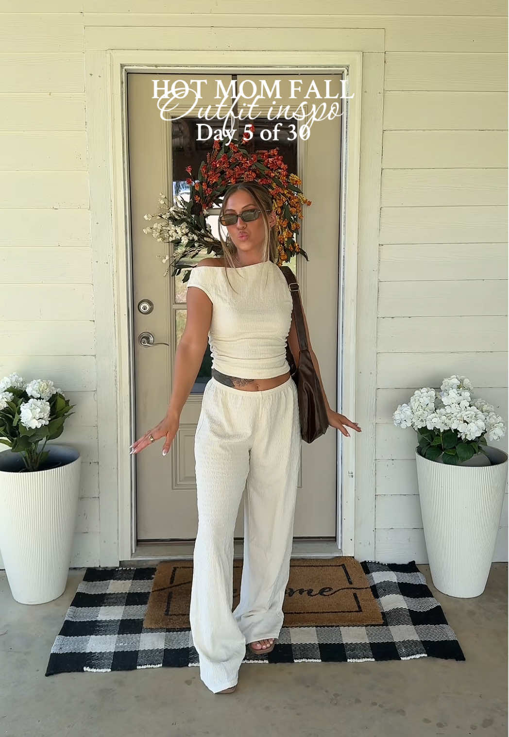 We love a 2 piece set that can be used for summer or fall! Obsessed with this one! #twopieceset #2pieceset #fallfashion #falloutfits #outfitinspo 