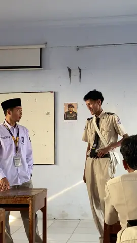 resiko telat🤣 #smkpancabhaktibanjarnegara #foryoupage #fypage 