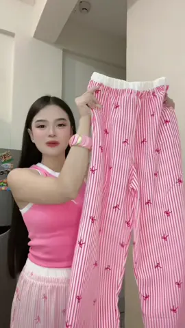 Sofer sulit na nyan bilisan nyo mag checkout mabilis maubos yung pink!! 🤣💗 