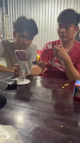 Ngồi kế Anh Bỉn Sì Tao sao mà khớp quá em ơiii✌️😂#baositing #dammega @Minh Nhát @Kngân 