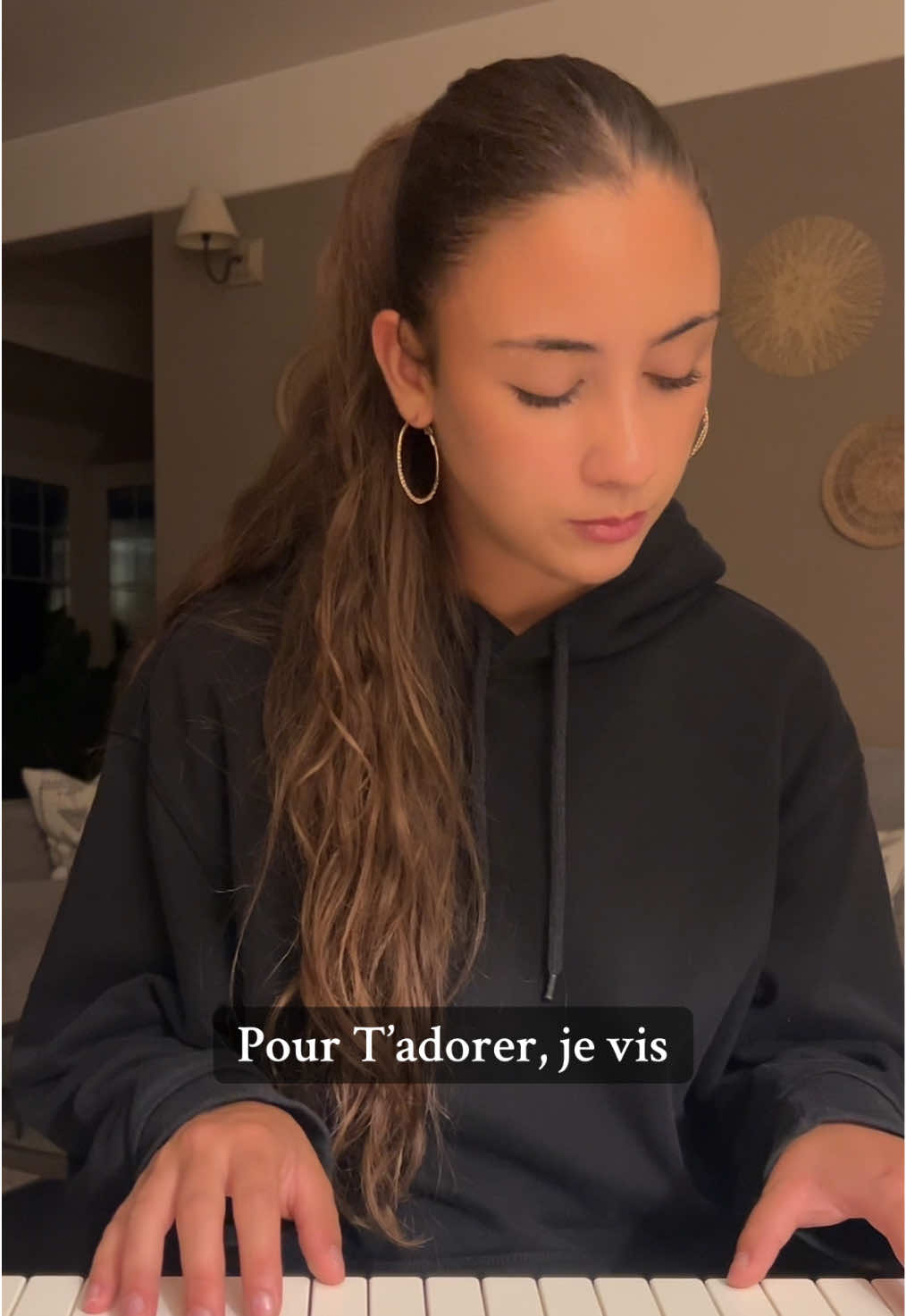 Pour T’adorer je vis (to worship You I live) - Israel Houghton  @Israel and New Breed  Progression : 4251 🎹: Roland FP-30 #worship #jesus #tiktokchretien #piano #christian 