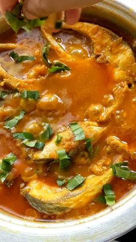 @Esrat Jahan ইলিশ মাছ রান্না 