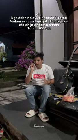 Bisa bisanya di tuduh selingkuh,orang mau main PS