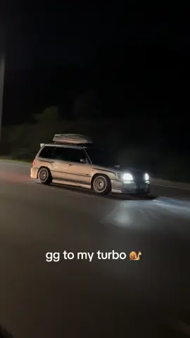 At least the car looks good though 🙃 #fyp #subaru #forester 