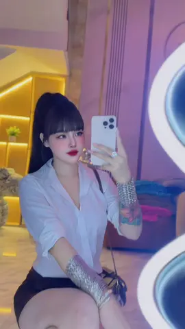 Sinh Viên Năm 1 😛😛😛😛😛@Nguyễn Thị Niệu Chính Chủ @Nguyễn Thị Niệu Ních Mới